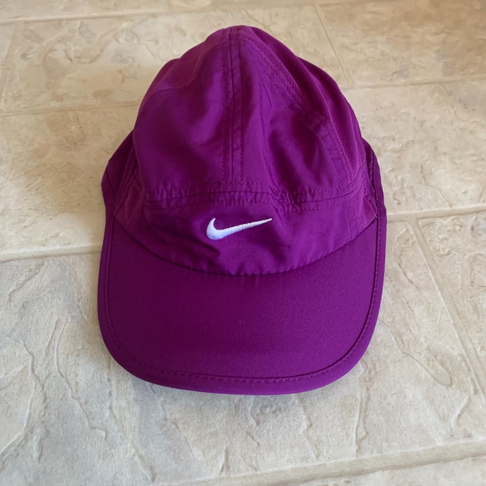 Nike running hat